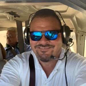 Meet your Posher, Luis